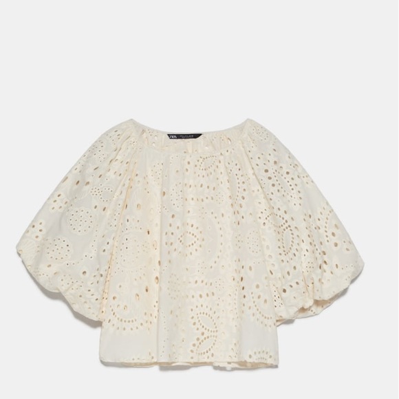 ✨ZARA Embroidered Top✨ - Picture 2 of 9